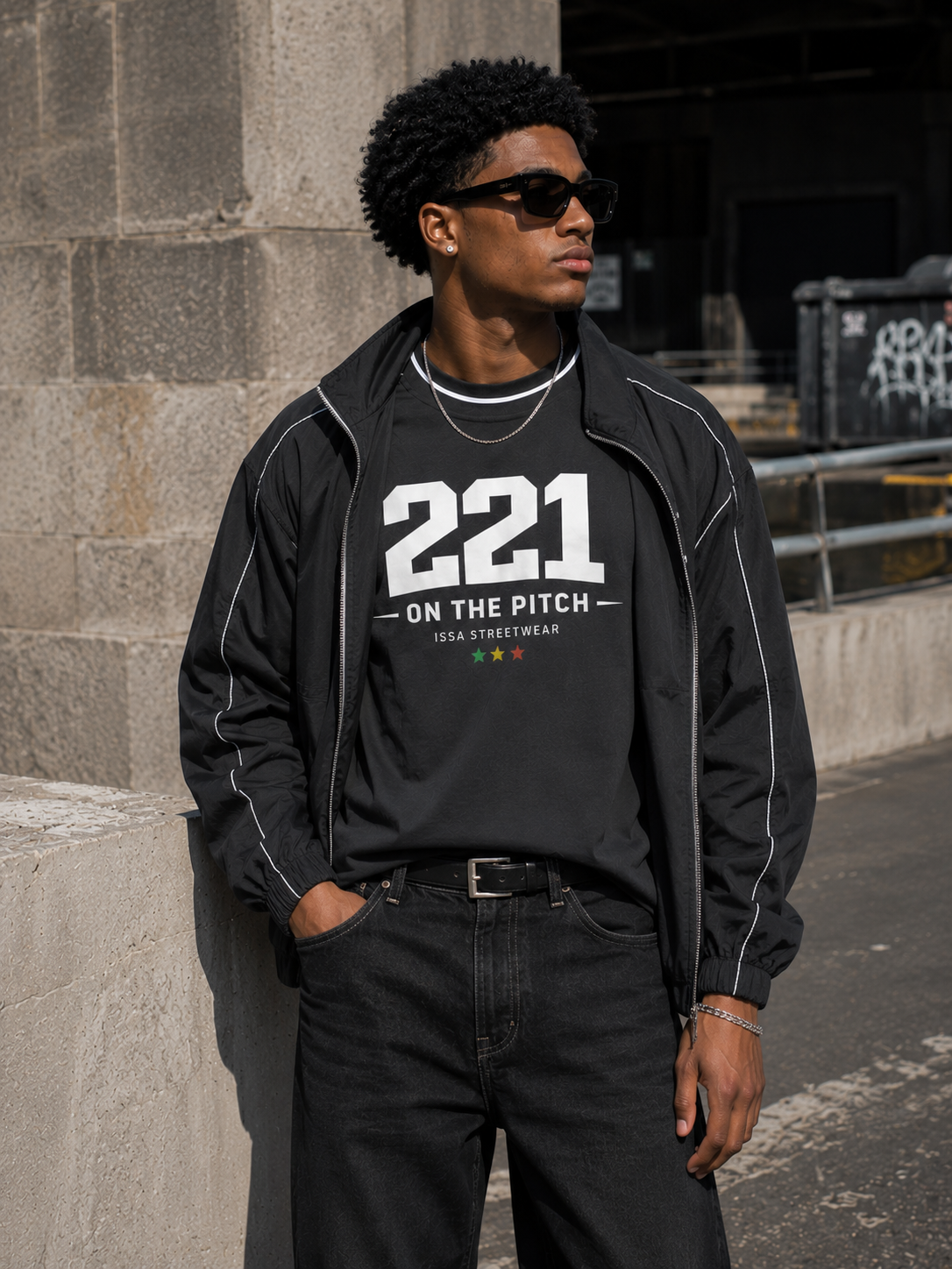 ISSA Contrast Tape Oversized Tee